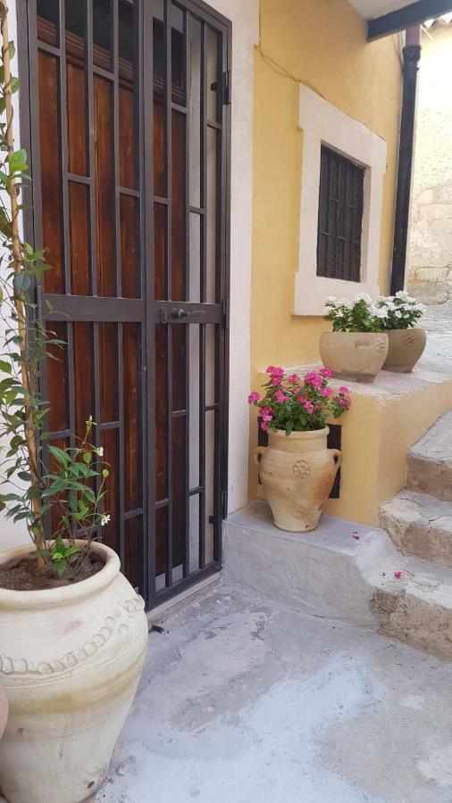 Qui Ed Ora,Guest House. Noto Dış mekan fotoğraf
